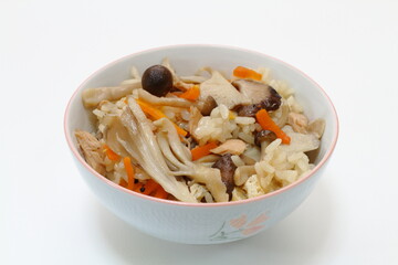 キノコとツナの炊き込みご飯