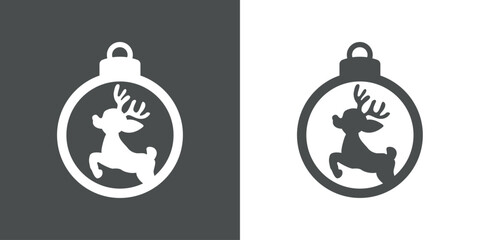 Tiempo de Navidad. Logo con silueta de bola de navidad con joven reno Rudolph o cervatillo saltando o volando para su uso en invitaciones y felicitaciones - obrazy, fototapety, plakaty