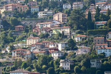 Naklejka premium Maison lac de Côme
