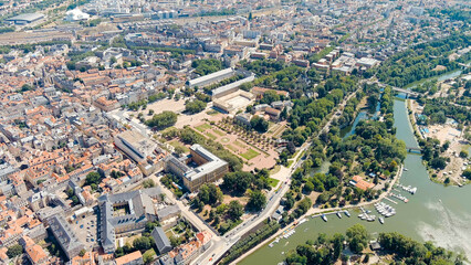 Fototapeta na wymiar Metz, France. Esplanade Garden. View of the historical city center. Summer, Sunny day, Aerial View