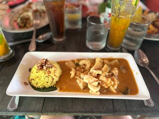 A plethora of Southeast Asia cuisune dishes - both main dishes and desserts, vegetarian and regular - from the kitchens of Bali and Phnom Penh