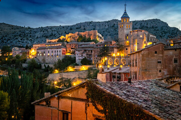 walking through the streets of Albarracín (Spain) - obrazy, fototapety, plakaty