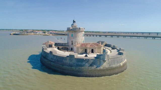 Vue a&eacute;rienne du Fort Louvois, Ile d'Ol&eacute;ron, Charente-Maritime.