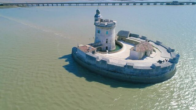 Vue a&eacute;rienne du Fort Louvois, Ile d'Ol&eacute;ron, Charente-Maritime.