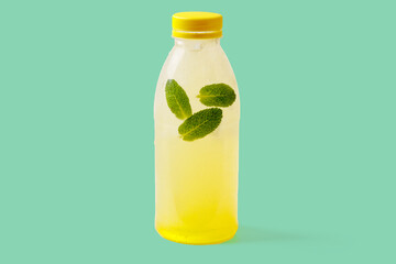 Melon lemonade with melon puree, mint, melon syrup, ice, sparkling water on a green background for food delivery website 2