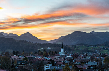 Oberstdorf bei Sonnenuntergang