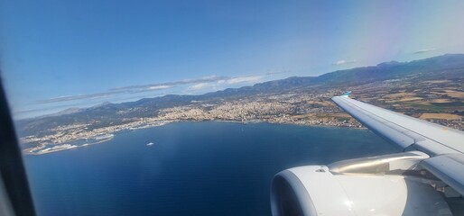 take off from airport in Palma de Mallorca and look at menorca