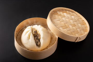 肉まん　(豚肩ロース)