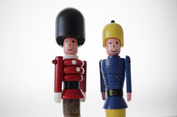 並んで立っているおもちゃの兵隊,木彫り,イギリス,近衛兵
