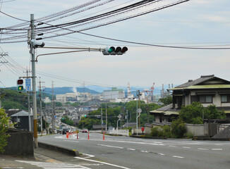 倉敷市水島コンビナートの幹線道路。
倉敷市塩生付近。
日本の工業地帯の風景。