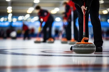 Rolgordijnen Curling stones and competitors © Belish