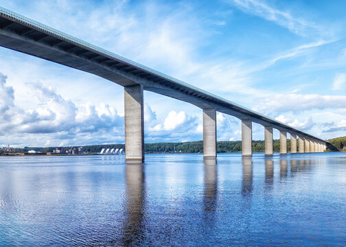 Vejle Fjord Bridge and residential building The Wave in background