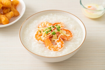 Congee with shrimps and fresh ginger