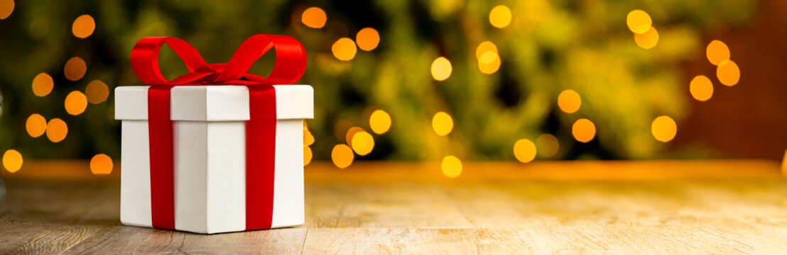 Gift box banner, Christmas three background