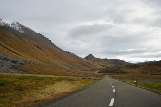 albula pas switzerland, swiss road, graubuenden grisons, alps