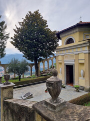 fountain in the park