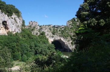 Fototapeta na wymiar Pont d'Arc, natural arch in Ardeche in France, Europe