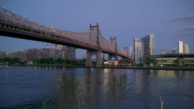 Queensboro bridge at dusk NYC 4k 50fps 