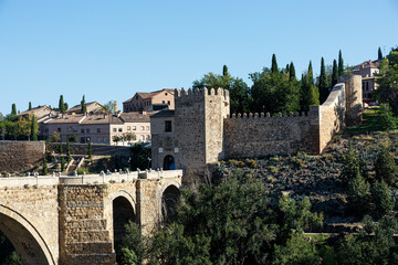 Obraz premium Details from San Martin's bridge in Toledo, Spain