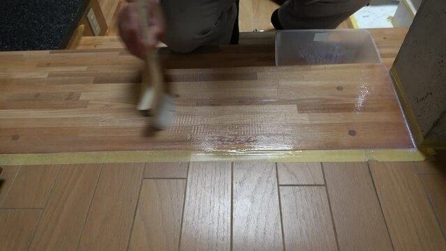 Varnishing
