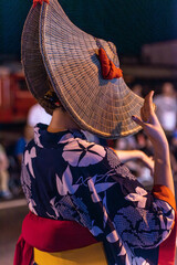 Naklejka premium 西馬音内盆踊りの踊り手 藍染浴衣