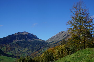Herbst in den deutschen und österreichischen Alpen