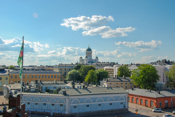 Fototapeta premium The cityscape of Helsinki with Tuomiokirkko Helsinki Cathedral, the Finnish Evangelical Lutheran cathedral of the Diocese of Helsinki, Finland