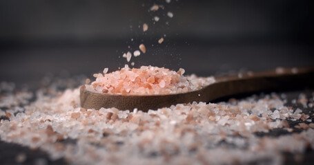 Himalayan pink salt. - 669481460