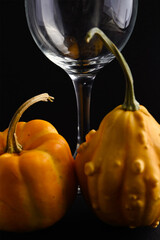 Fotos sobre Halloween, calabazas y unos dulces típicos en Catalunya en otoño y las fiestas del...