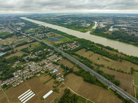 The beijing-hangzhou grand canal in jiangsu province huaian section of cross-strait scenery