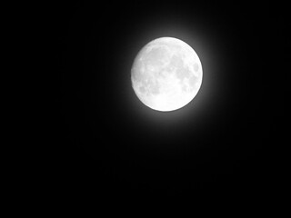 Der Mond am 27.September 2023 über Templin © silbertaler