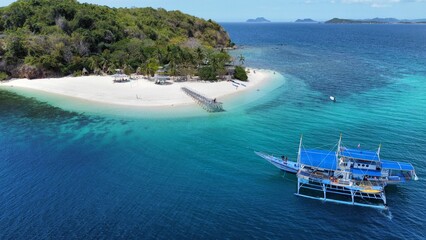 Obraz premium Aerial views of the stunning islands of the Philippines
