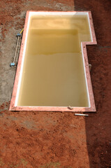 piscina em instalação 