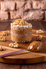 Bolo de nozes - nuts minicake