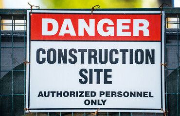 Obraz premium Danger construction site, warning sign