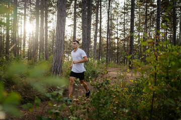 Obraz premium one man male athlete run in nature