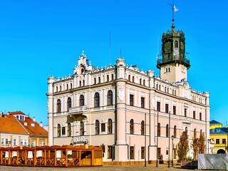 The center of the Market Square in the city of Yaroslav, Poland is decorated with the city hall - a neo-Renaissance building that harmoniously fits into the ensemble of ancient buildings.