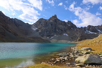 Obraz premium Third stage of Ak-Suu Traverse trek - Boz-Uchuk lakes in Tian Shan mountains, Karakol, Kyrgyzstan