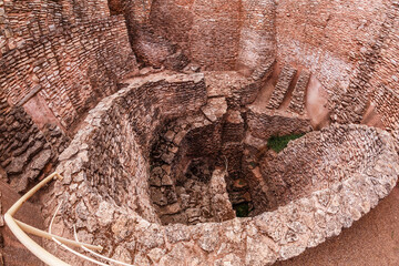 The dry well of La Motilla del Azuer