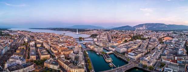 Poster Geneva, Switzerland skyline view towards the Jet d'Eau fountain in Lake Geneva © SeanPavonePhoto