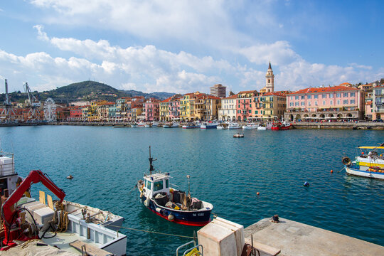 Hafen von Imperia in Italien