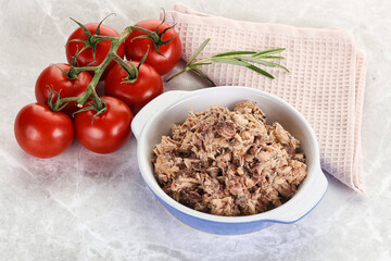 Canned tuna fish for salad