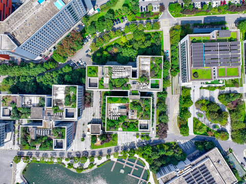 Aerial photography of green city, ecological city, livable environment, many green plants planted on the roof