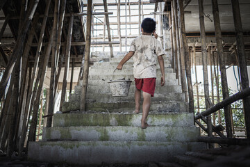 Poor children forced to do construction work, child labor, abuse To the rights of children, victims...