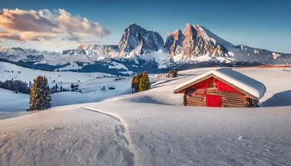 Küchenrückwand glas motiv Dolomiten christmas postcard with red chalet perfect winter view of alpe di siusi village with plattkofel peak on background exciting morning view of dolomite alps wonderful outdoor scene of ityaly europe