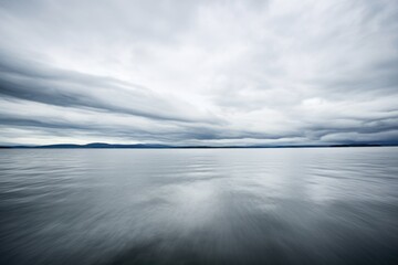 a soft focus of a cloudy grey sky