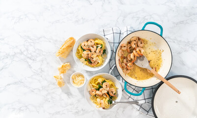 Garlic Shrimp Pasta with Spinach