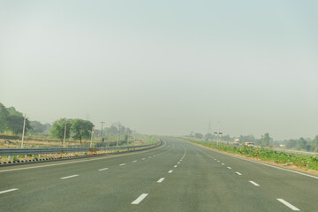 Delhi–Mumbai Expressway