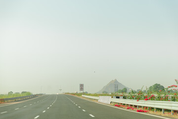 Delhi–Mumbai Expressway