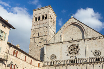 Fototapeta premium View of Cathedral of San Rufino. in italian Assisi. Umbria. Horizontally. 